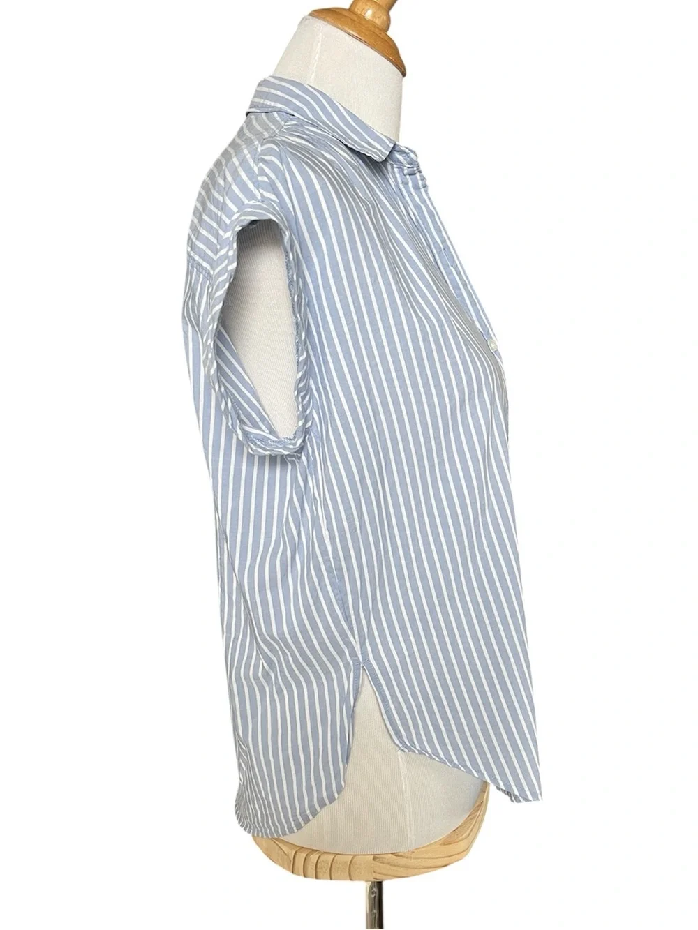 Abercrombie & Fitch button down poplin stripe shirt - Picture 5 of 8